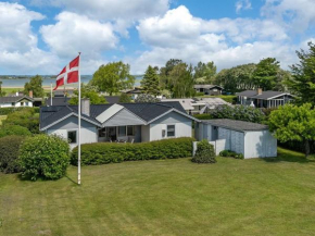 Holiday Home Rise - 250m from the sea by Interhome in Bøjden